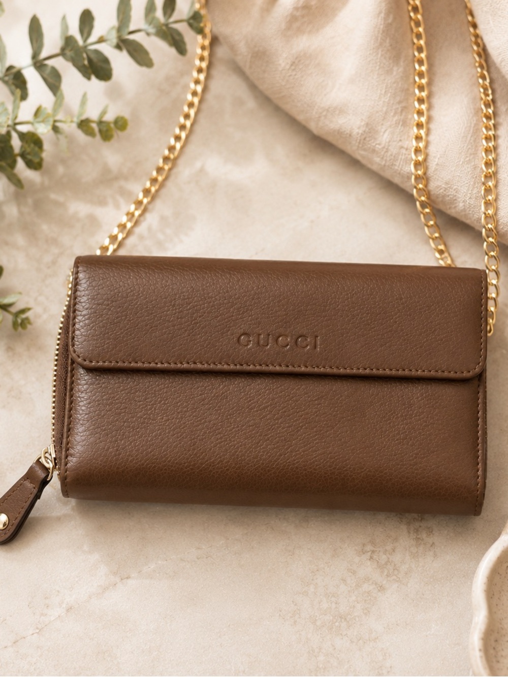 Gucci✨Long Pebbled Leather Continental Travel Organizer Flap Wallet Gold Chain